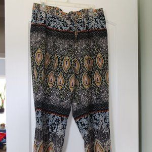 New Directions Straight leg pants Size Large